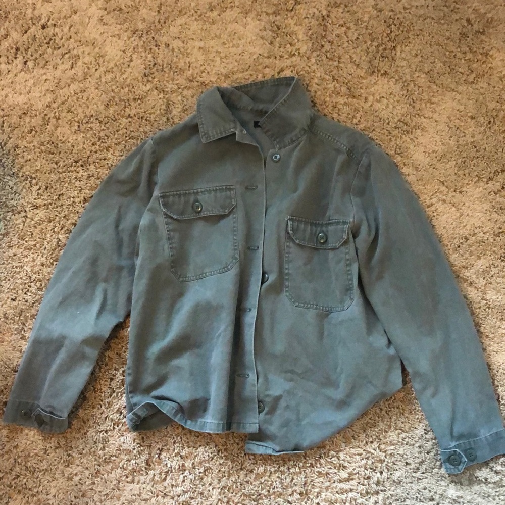 Light washed utility jacket